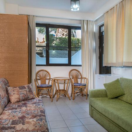 Pyrgos Hotel Ouranoupoli Quarto foto